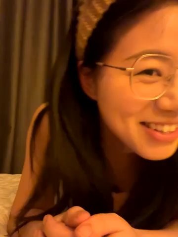 Ella-A9 live cam screenshot female on OMG.chat — Live Cams & Adult Chat — screenshot #1