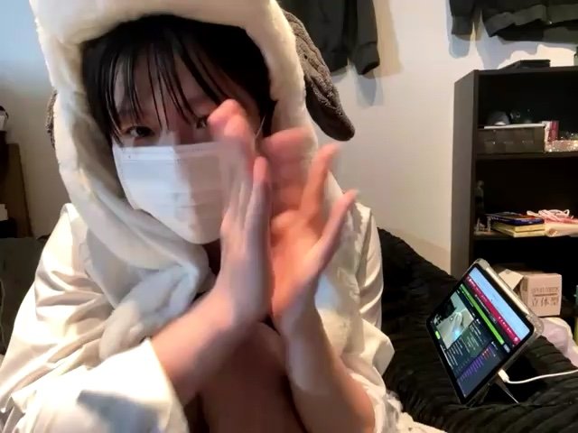 kabikabi_makaron live cam screenshot female from Japan on OMG.chat — Live Cams & Adult Chat — screenshot #1